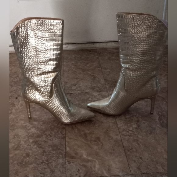 Gold calf boots - Picture 3 of 7